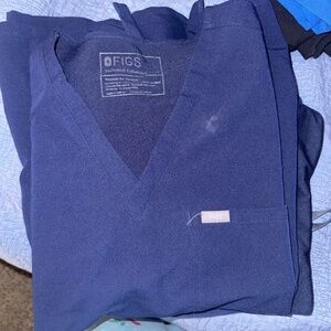 Women’s scrub top